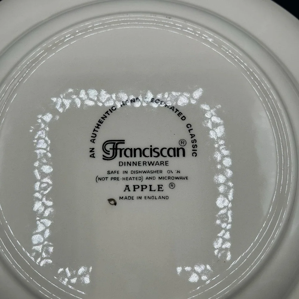 Vintage Franciscan Apple Dinner Plate 10.75